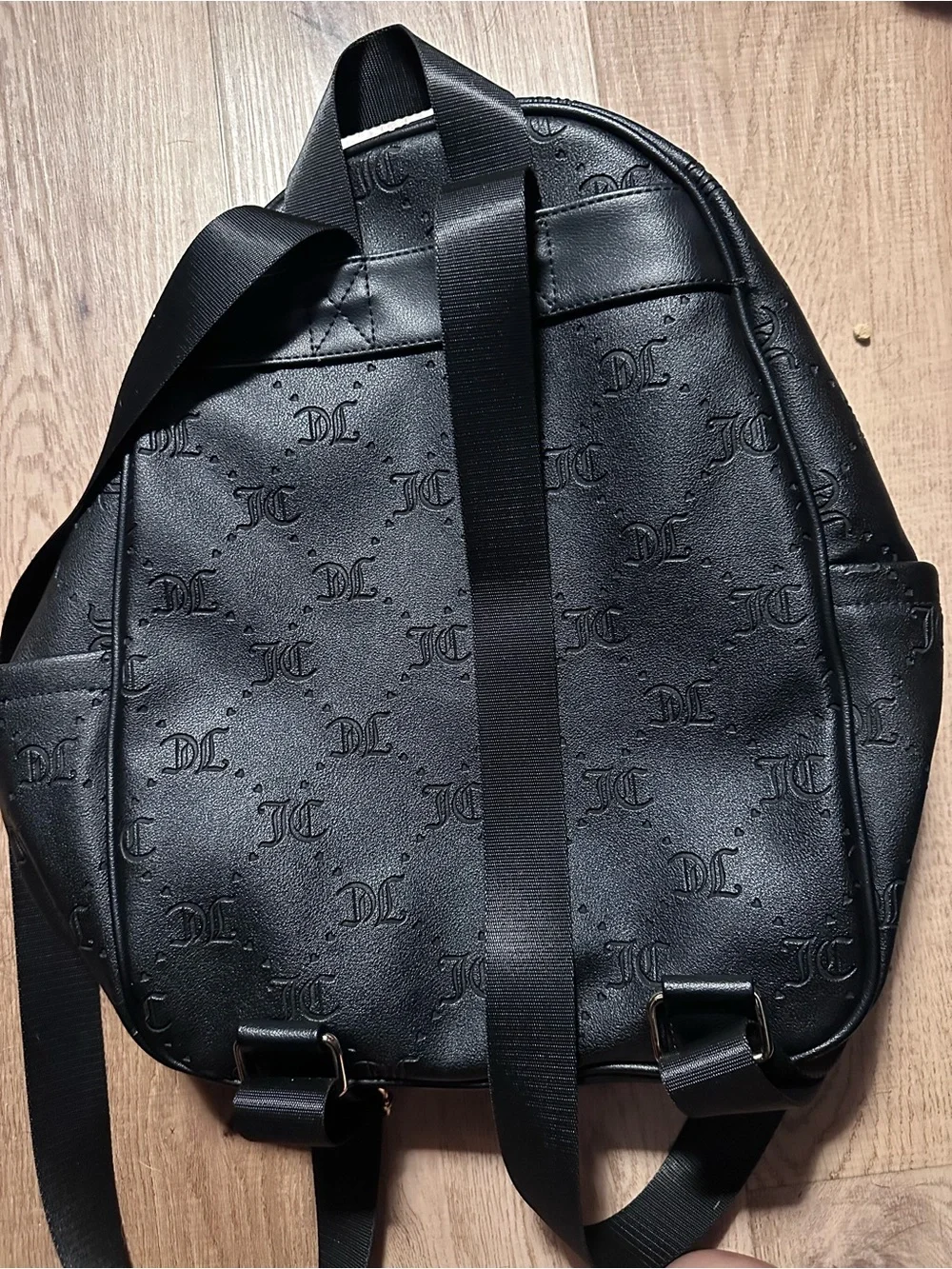 Juicy Couture stylish juicy